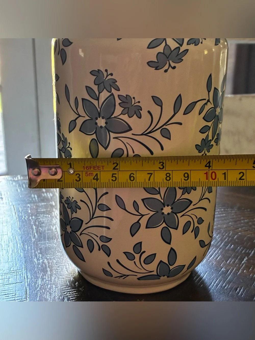 White Ceramic Vase with Blue Floral Pattern - Decorative Home Accent